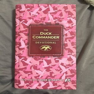 “The duck commander devotional” bible book like new